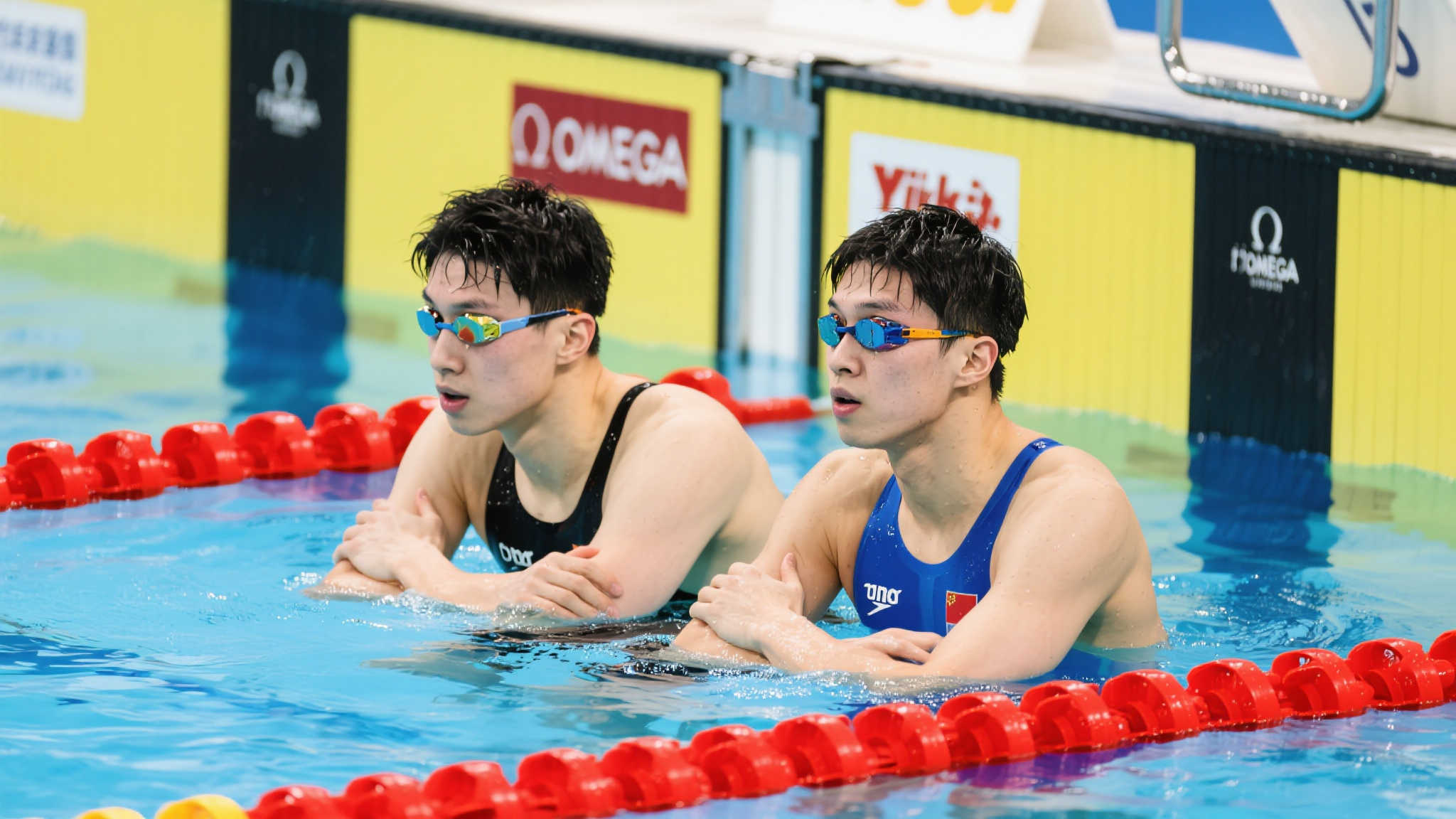 他來說是巨 他來說是巨